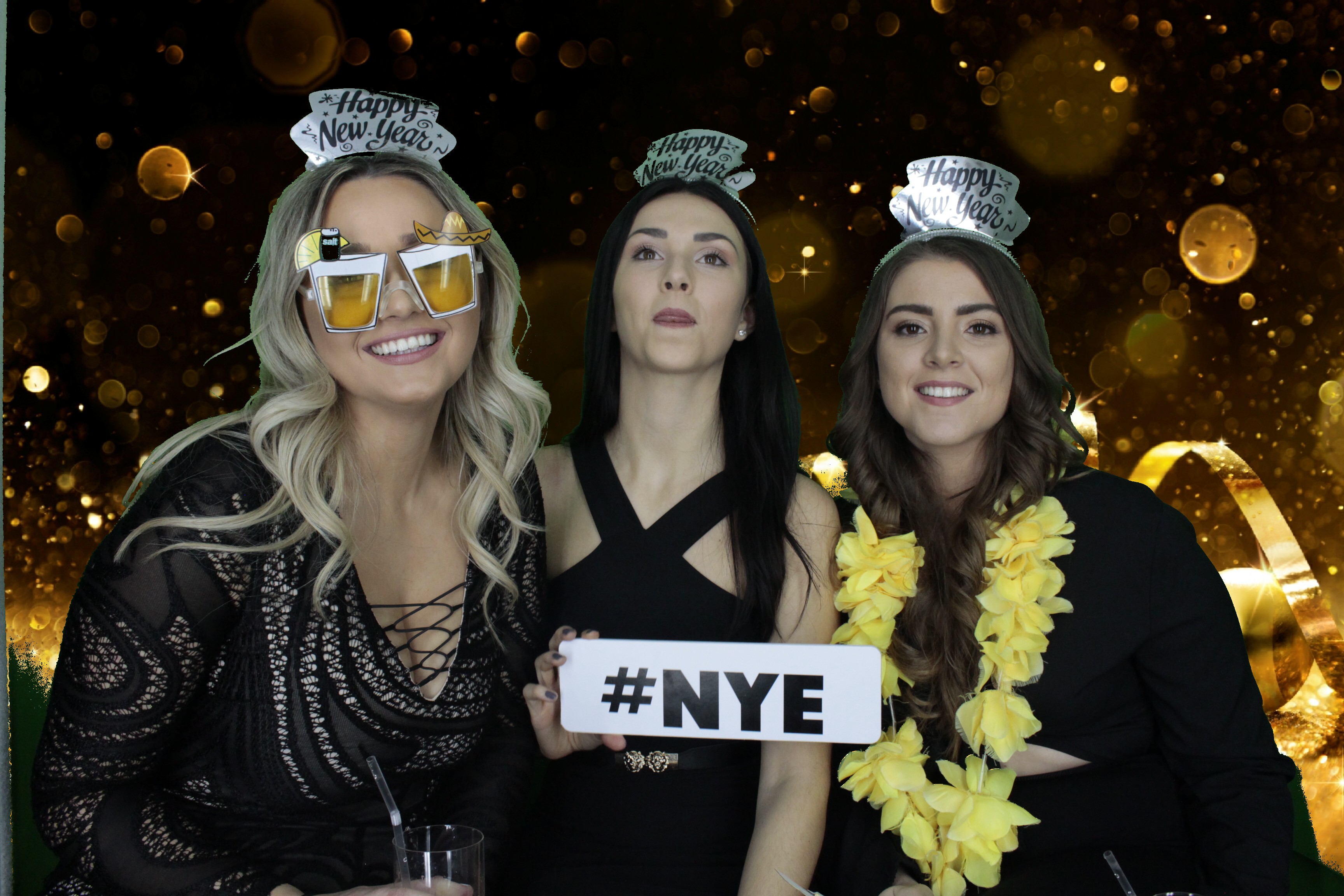 The Sussex Exchange New Years Eve | View more photos from the event at gallery.myphotoboothexperience.co.uk/u/MyPhotoBoothExperienceLtd/The-Sussex-Exchange-New-Years-Eve